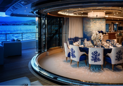 CRN Yachts Cloud 9 zona dining