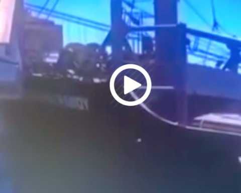 Navi yachts incidenti video