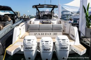 Pardo 38 outboard