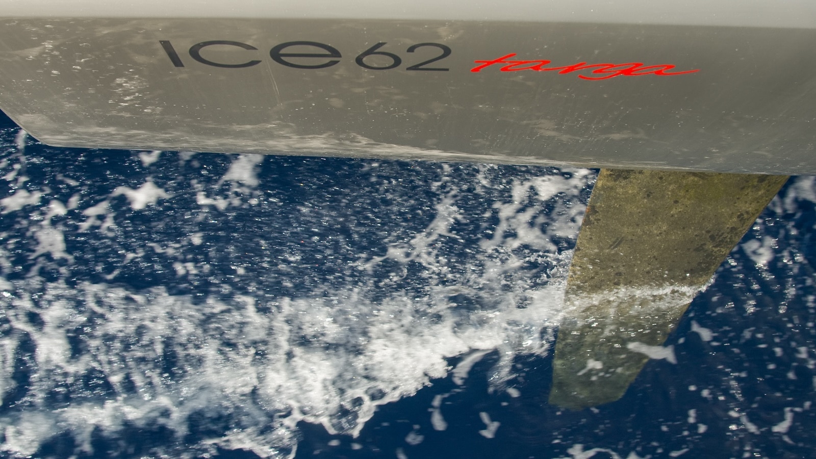 Un armatore e la sua barca: ICE 62 Targa, personalizzata per lunghe crociere in solitaria.